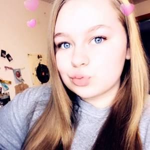 Meet your Posher, Christine